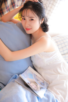 《年轻的女教师》3在线播放